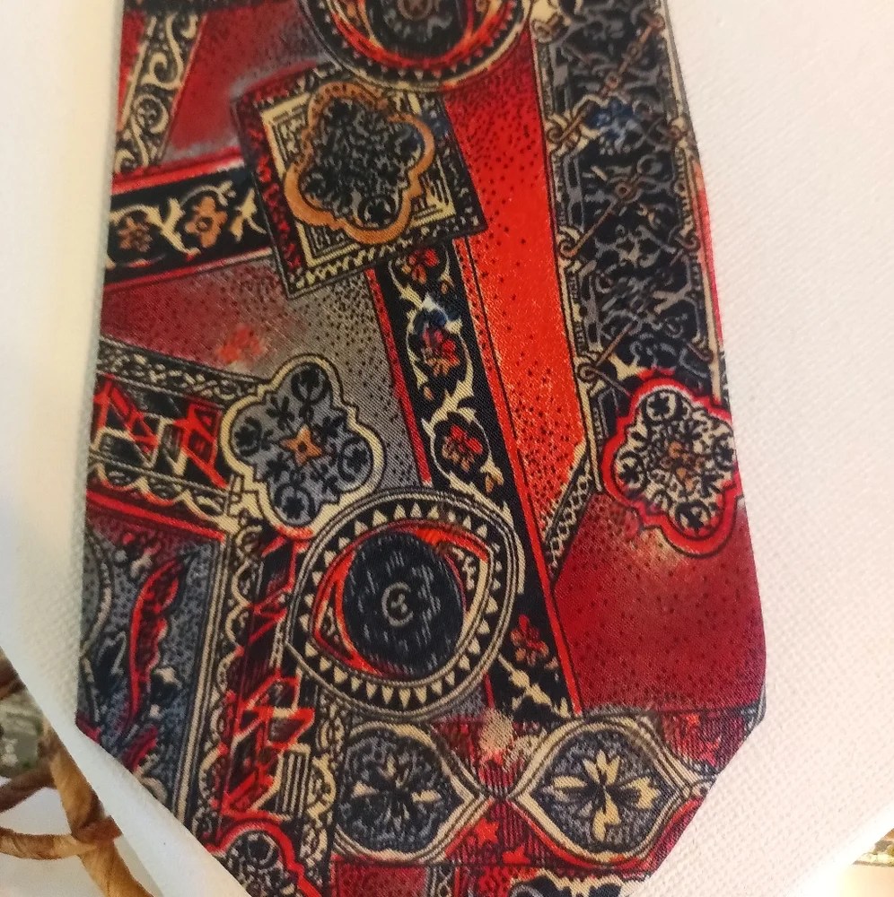 Perruzo men's 100% polyester tie red